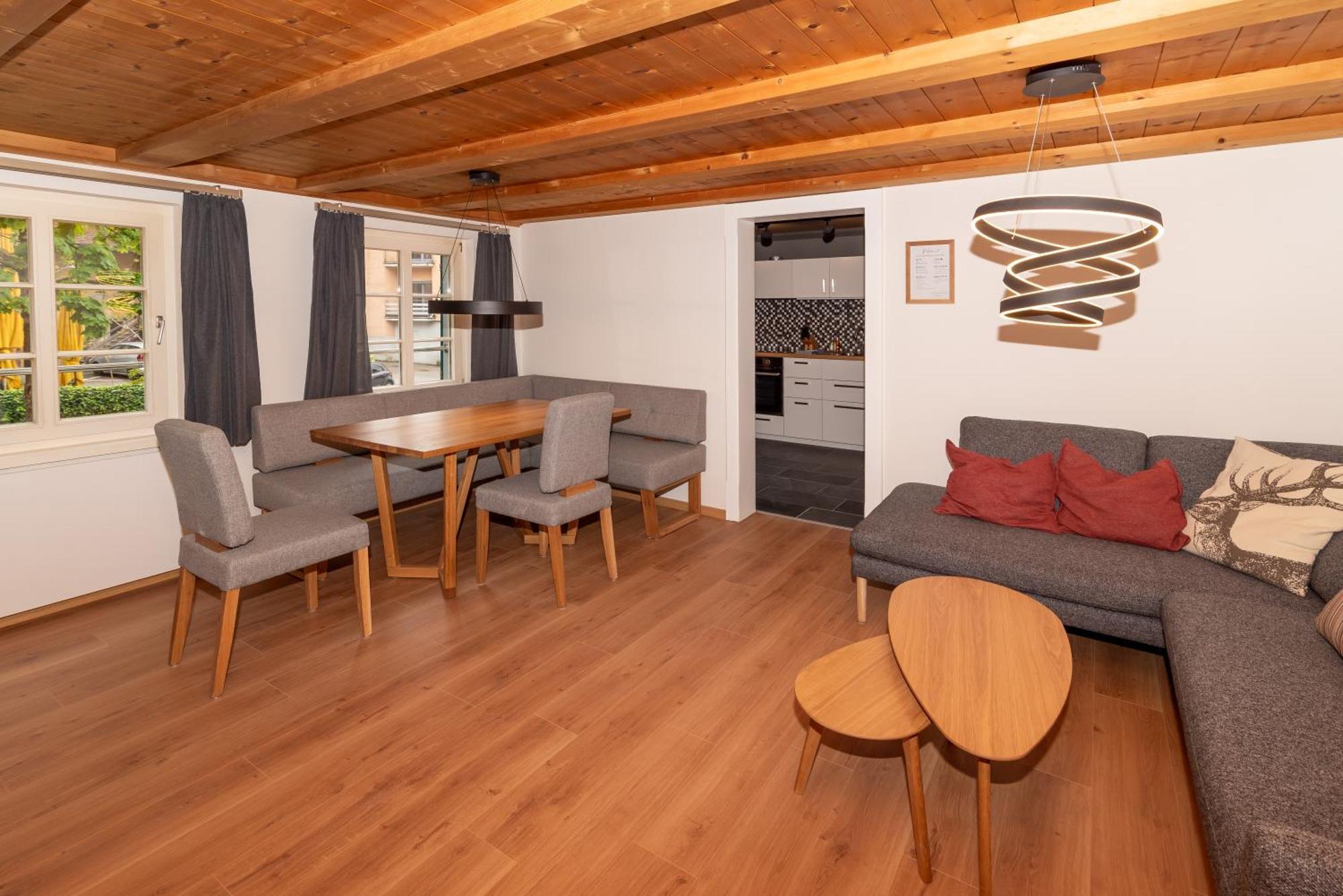 Crimson Cottage Apartments Dornbirn Exteriér fotografie